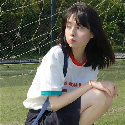 不再托腮遐思